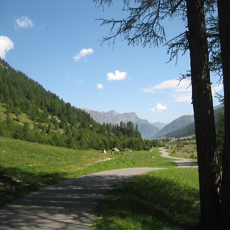 Hotel Krone Livigno Exterior photo