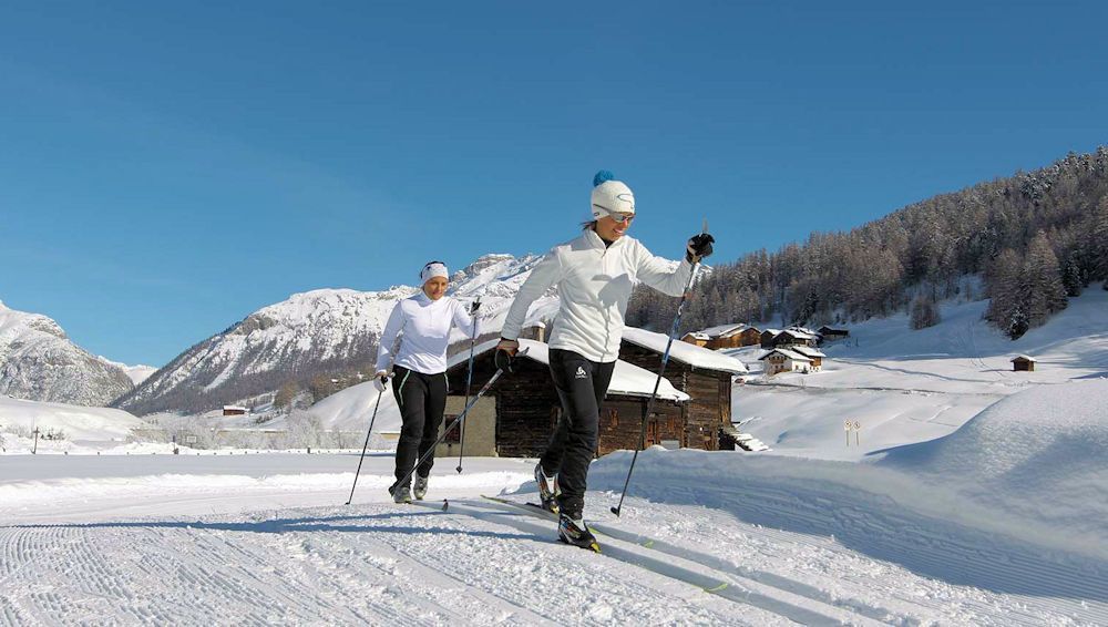 Hotel Krone Livigno Exterior photo